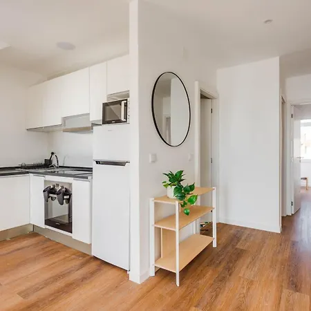 Guestready - Captain's 3d Near Alfama Апартаменты